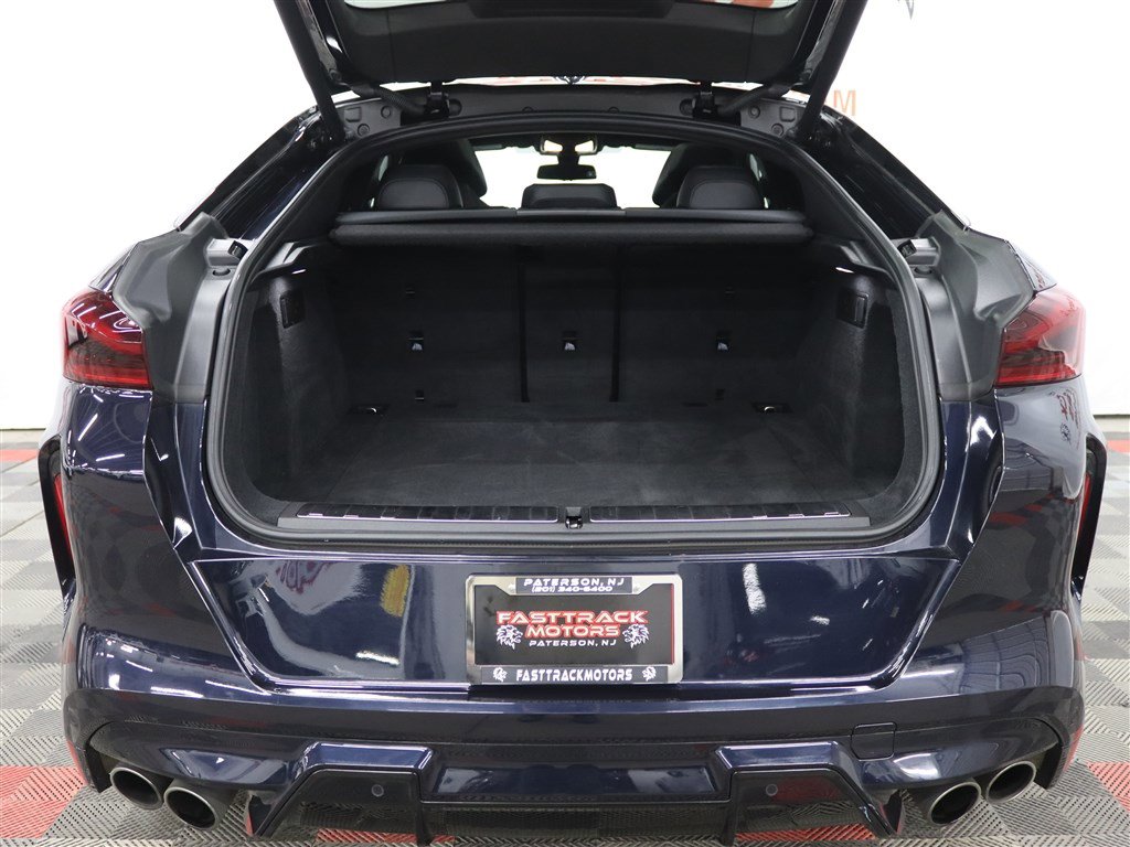 Used 2022 BMW X6 M w/ Executive Package AWD/4WD image 5