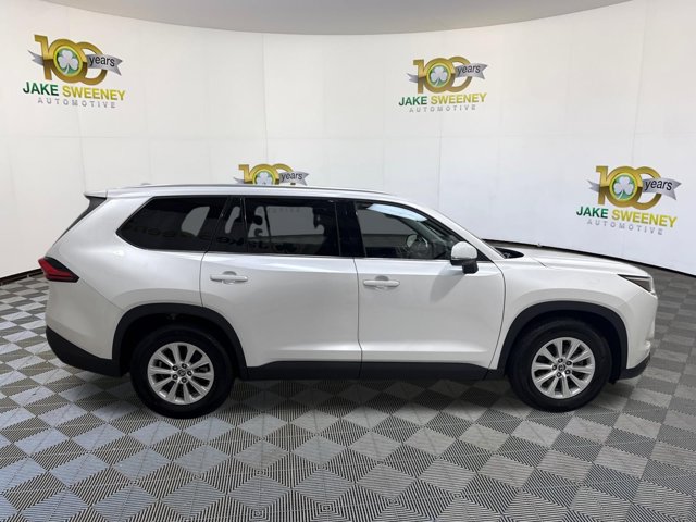 Used 2024 Toyota Grand Highlander AWD image 11