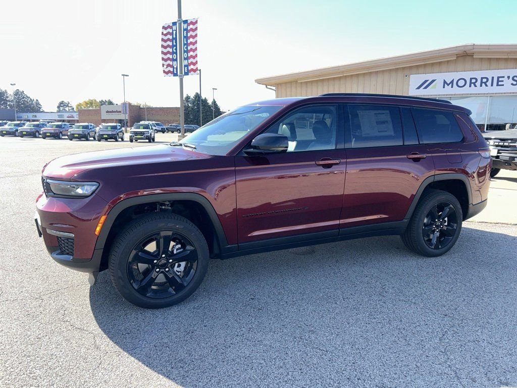 New 2025 Jeep Grand Cherokee L Limited w/ Black Appearance Package image 1