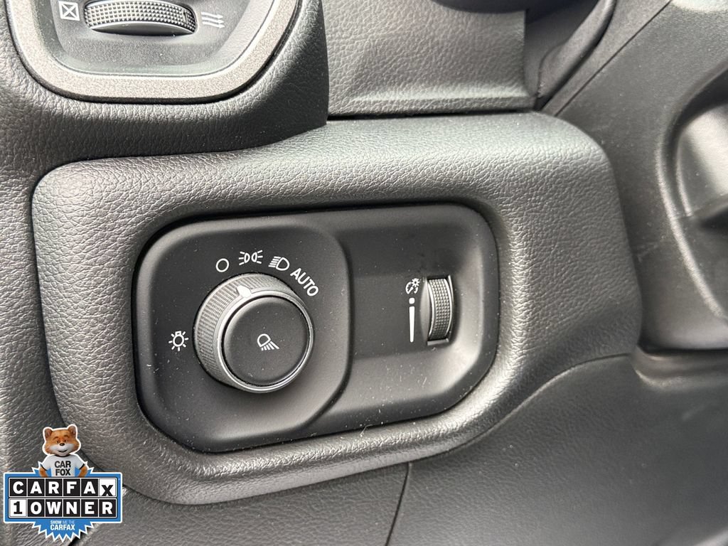 Used 2024 RAM 2500 Tradesman w/ Chrome Appearance Group AWD/4WD image 23