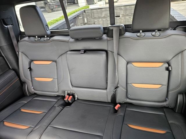Used 2025 GMC Sierra 2500 AT4 w/ AT4 Premium Plus Package image 14