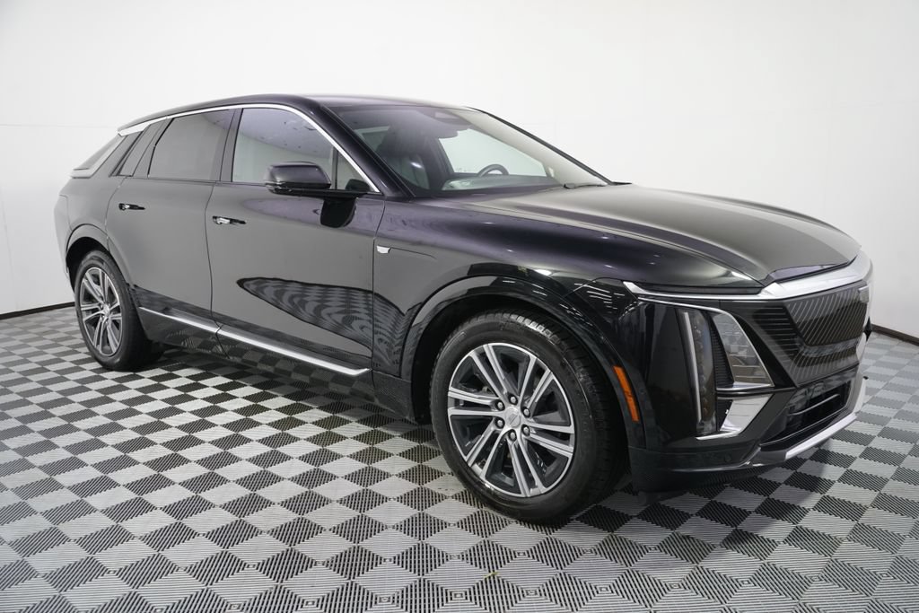 Certified 2024 Cadillac Lyriq Luxury w/ LPO, Floor Liner Package AWD/4WD image 8