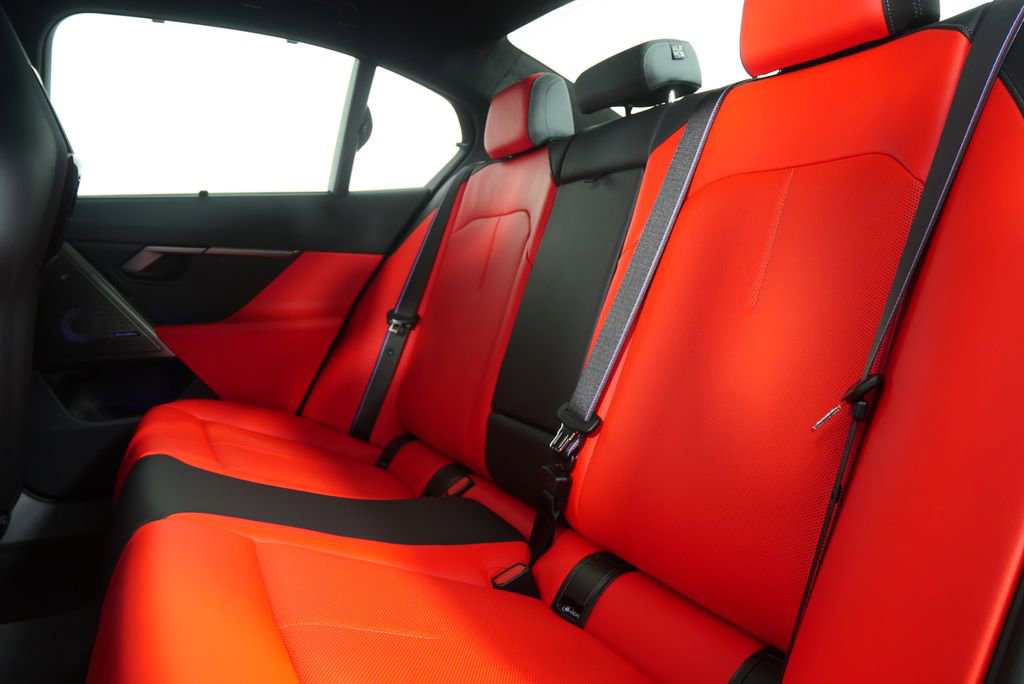 New 2026 BMW M5 w/ Carbon Package image 20