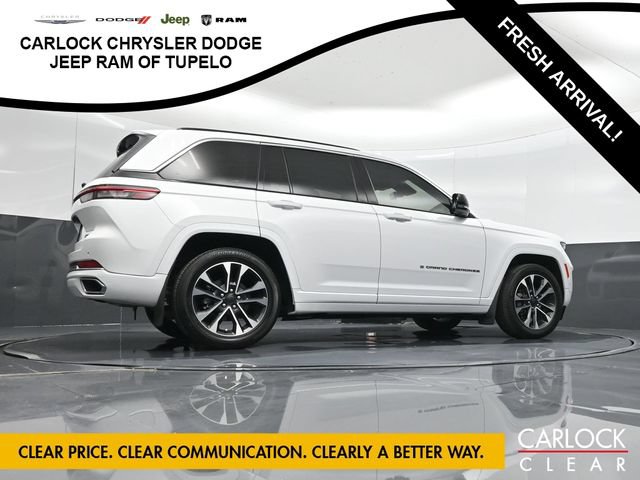 Used 2023 Jeep Grand Cherokee Overland w/ Luxury Tech Group IV AWD/4WD image 60