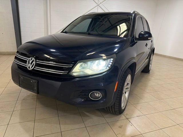 Used 2016 Volkswagen Tiguan SEL FWD image 2