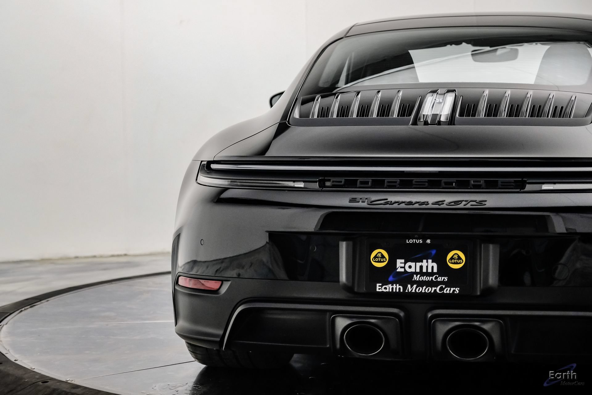 Used 2026 Porsche 911 Carrera 4 GTS AWD/4WD image 14
