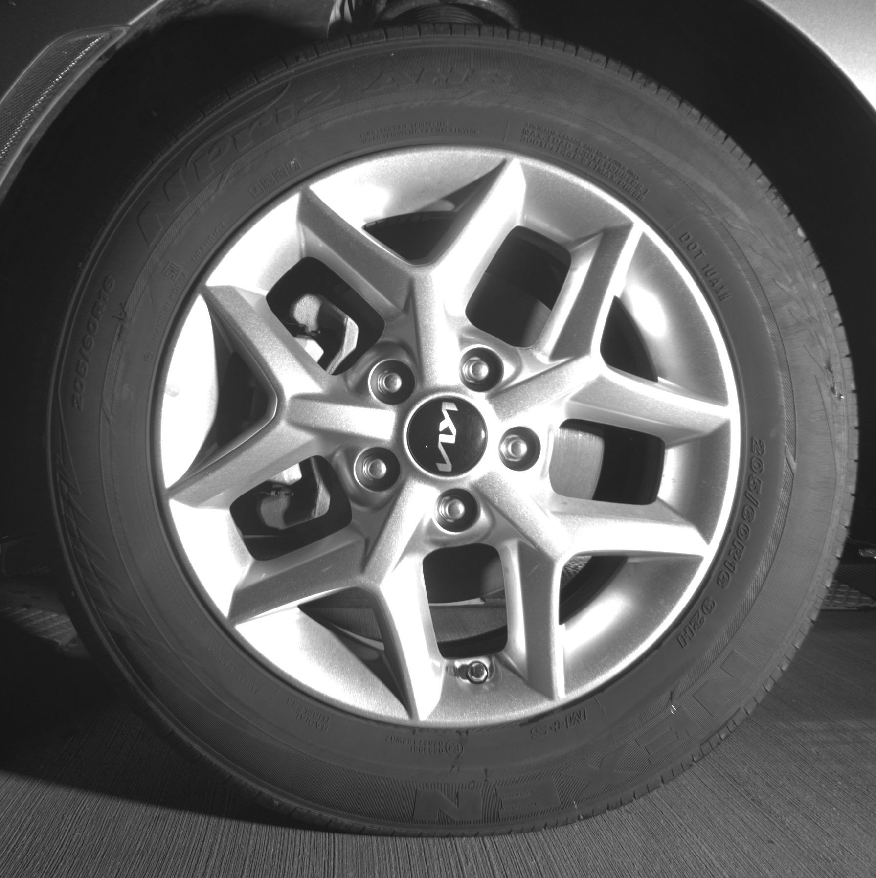 Used 2025 Kia Soul LX w/ LX Technology Package FWD image 12