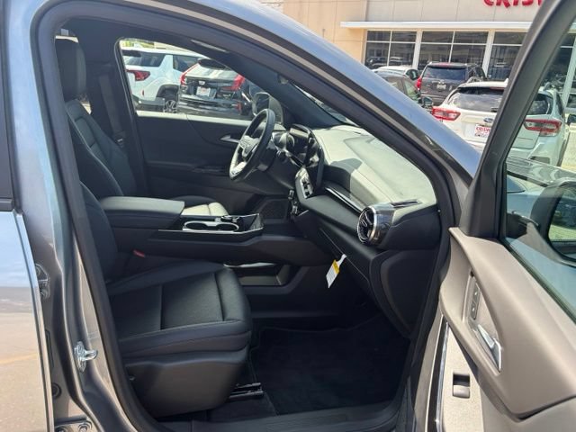 Used 2026 Chevrolet Equinox LT w/ Convenience Package II AWD/4WD image 27