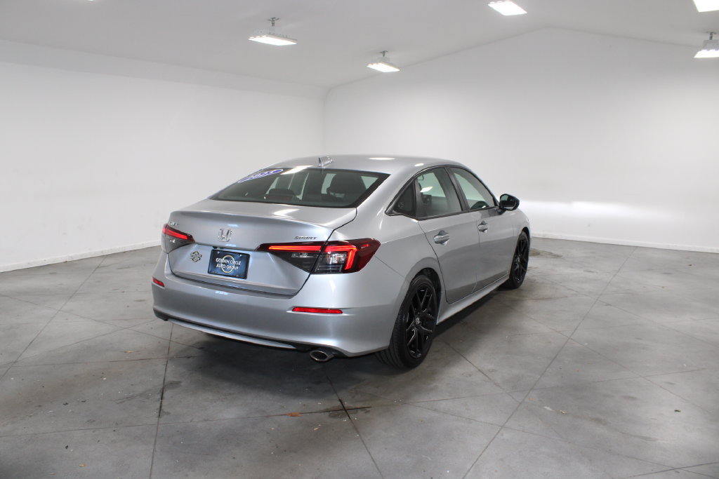 Used 2025 Honda Civic Sport image 9