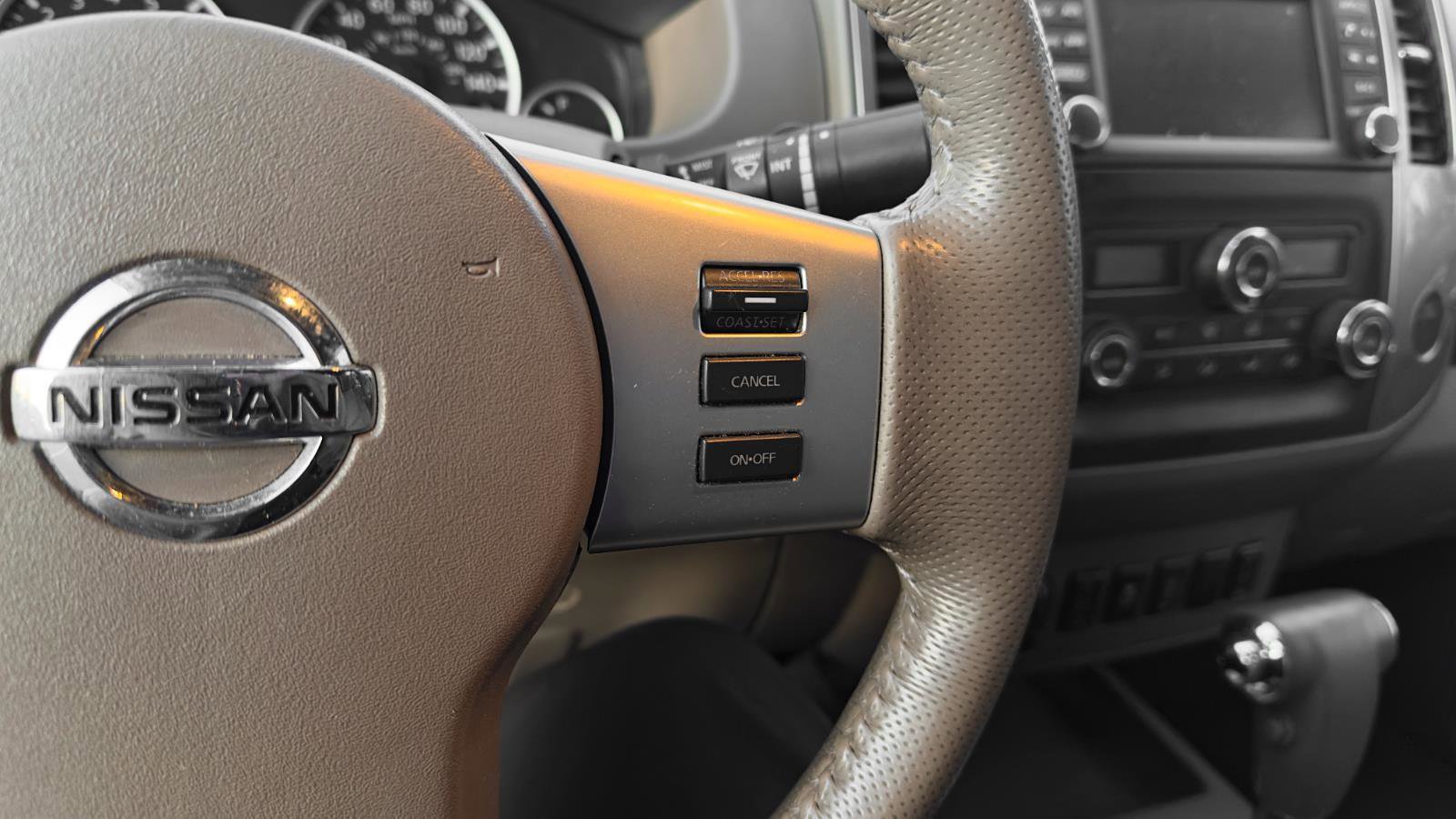 Used 2019 Nissan Frontier SL image 17