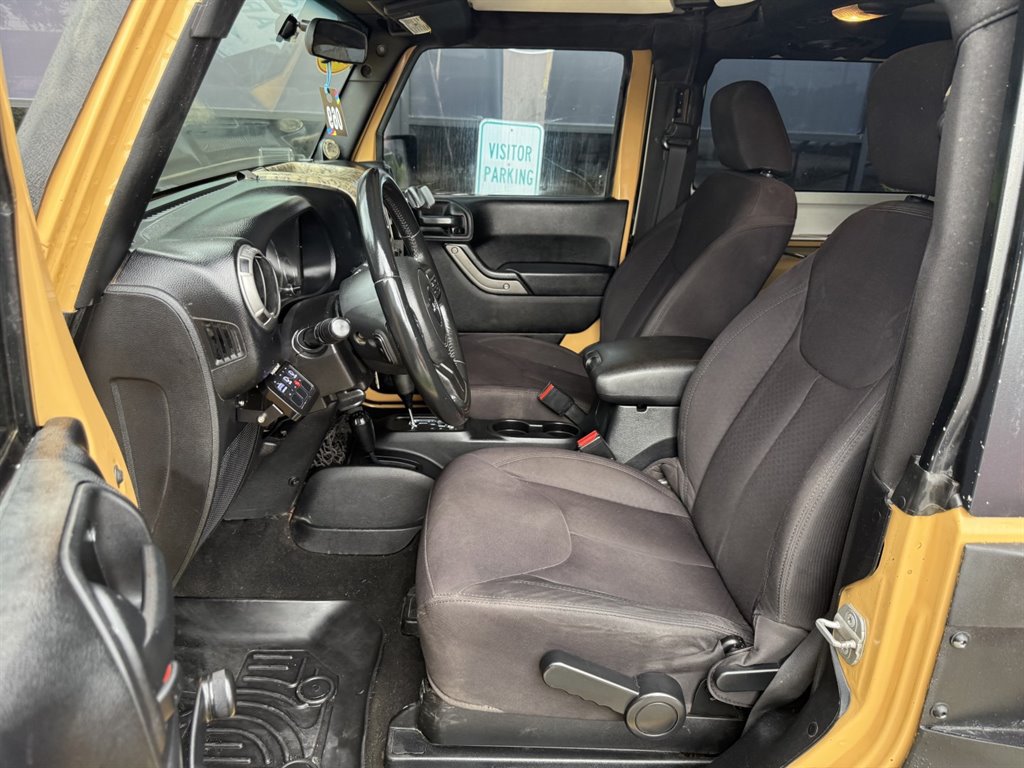 Used 2014 Jeep Wrangler Sport w/ Quick Order Package 24S AWD/4WD image 9
