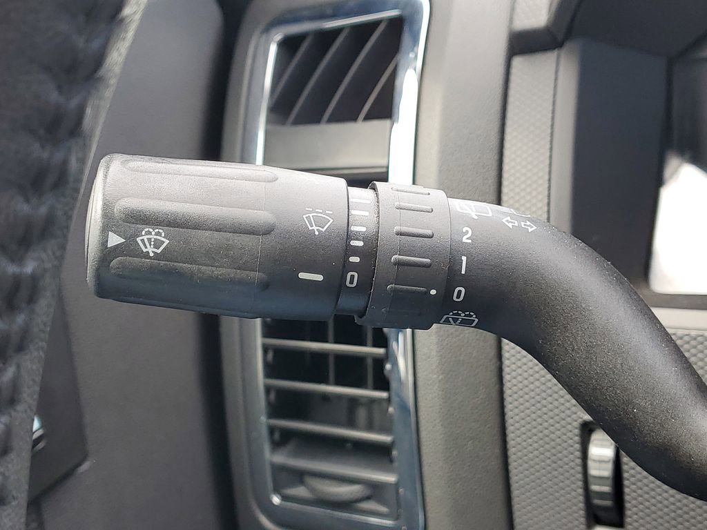 Used 2012 Ford Escape Limited w/ Class II Trailer Towing Pkg AWD/4WD image 18