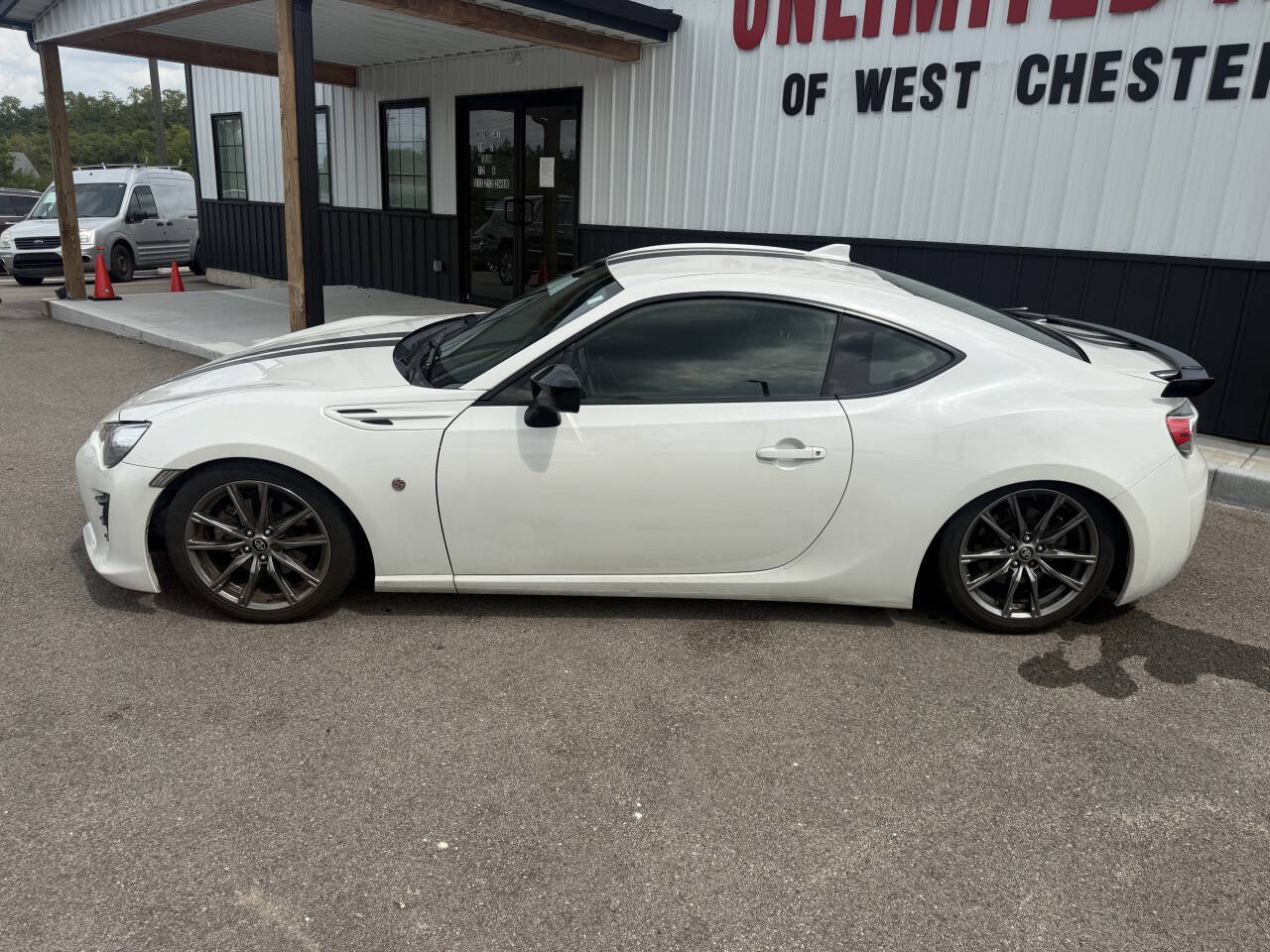 Used 2017 Toyota 86 860 Special Edition RWD image 14