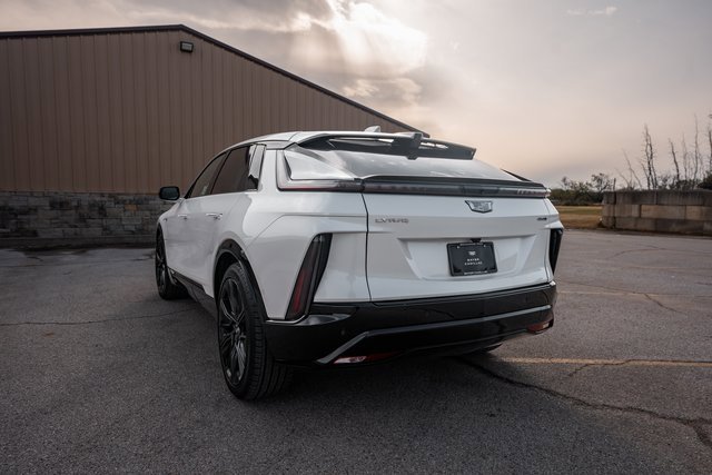 New 2024 Cadillac Lyriq Sport w/ Nappa Leather Package image 5