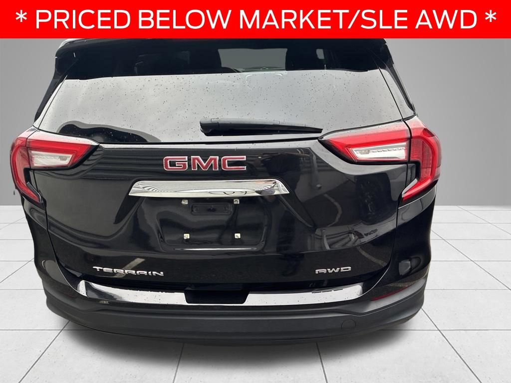 Used 2024 GMC Terrain SLE AWD/4WD image 5