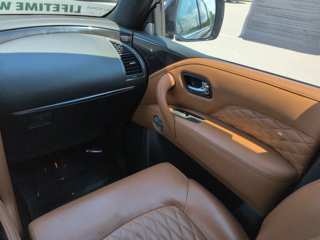 Used 2024 INFINITI QX80 Sensory AWD/4WD image 18