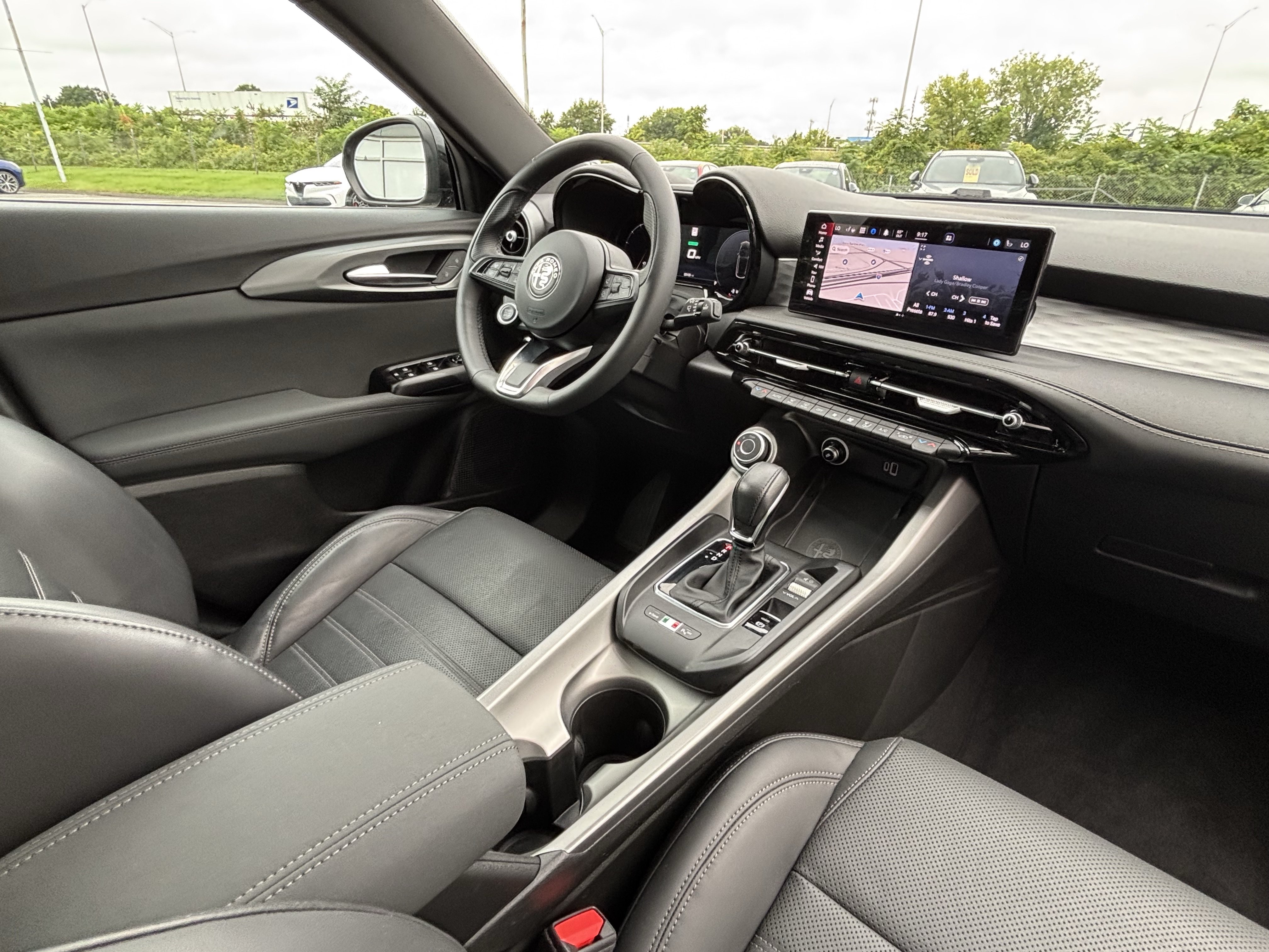 Used 2024 Alfa Romeo Tonale Ti w/ Active Assist Package AWD/4WD image 29