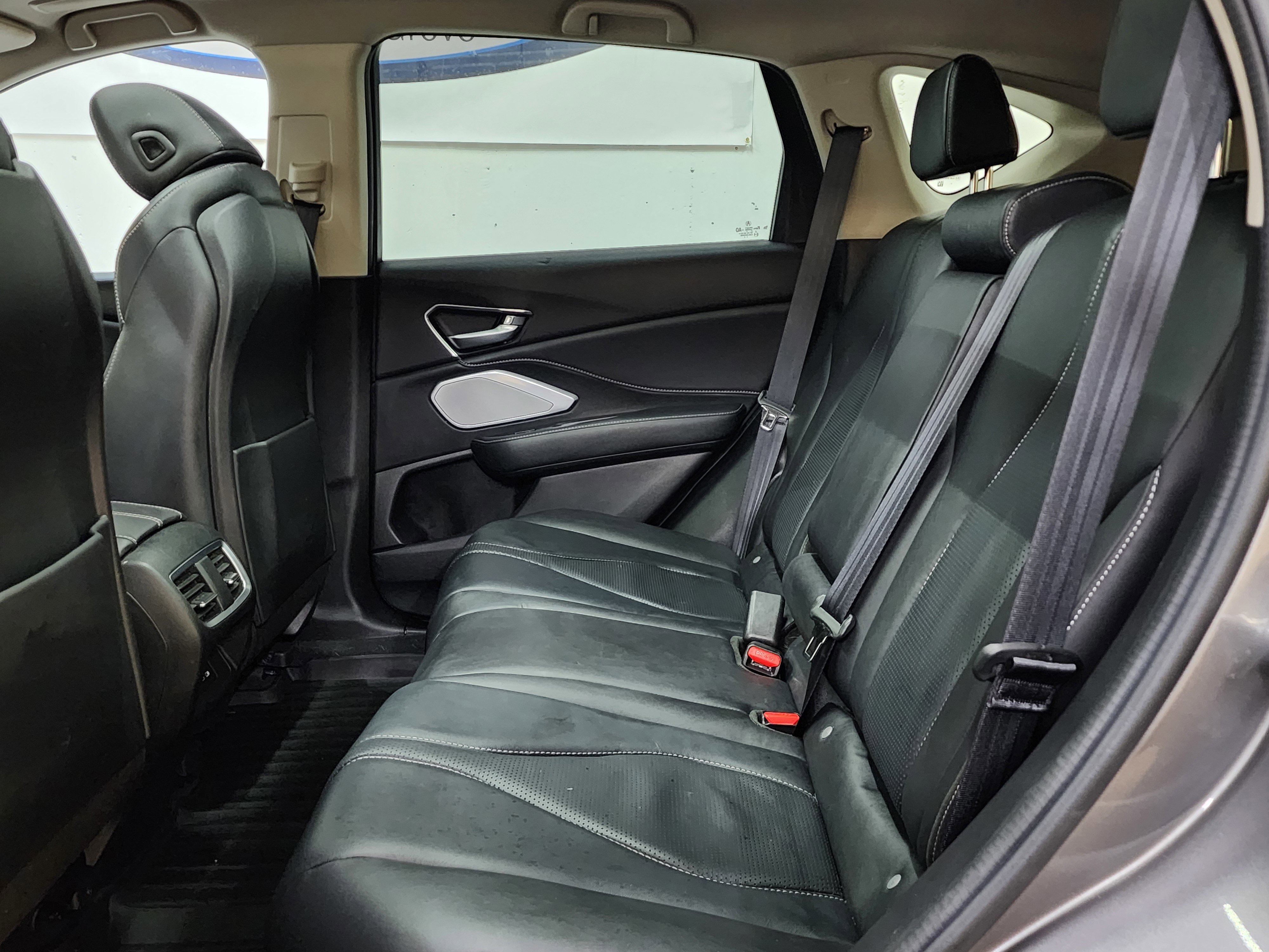 Certified 2025 Acura RDX SH-AWD w/ Technology Package image 17