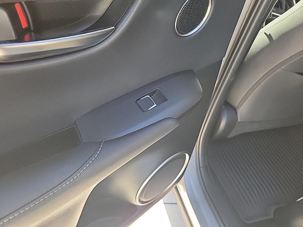 Used 2019 Lexus NX 300h AWD image 11