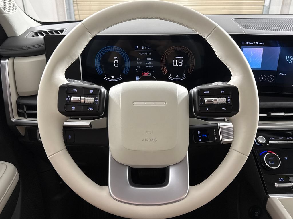 Used 2025 Hyundai Santa Fe SEL FWD image 18