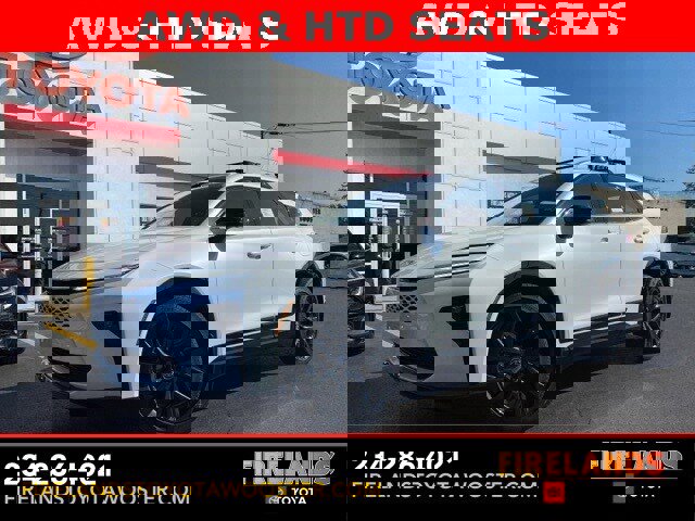 New 2025 Toyota Crown Signia