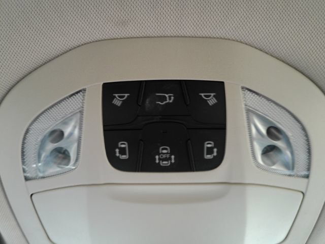 Used 2024 Chrysler Pacifica Touring-L FWD image 54