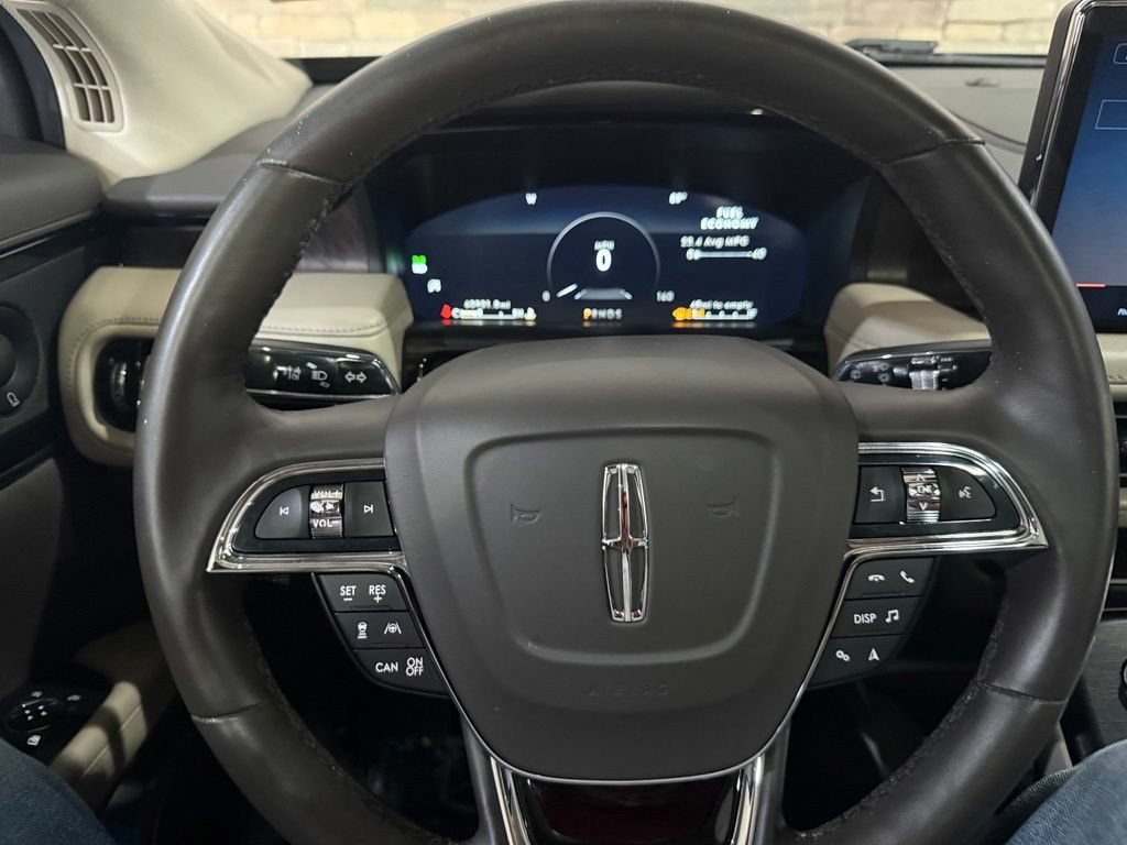 Used 2022 Lincoln Nautilus Reserve w/ Equipment Group 201A AWD/4WD image 17