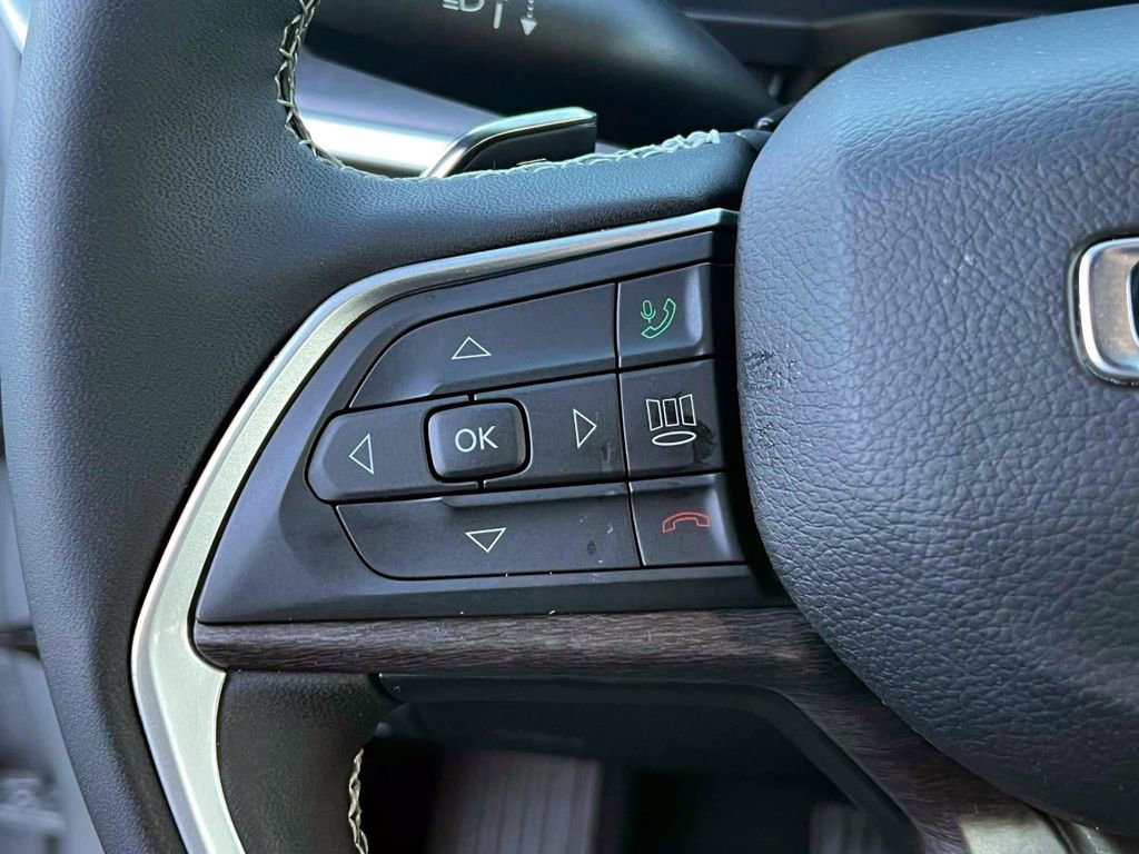 Certified 2024 Jeep Grand Cherokee L Limited image 22