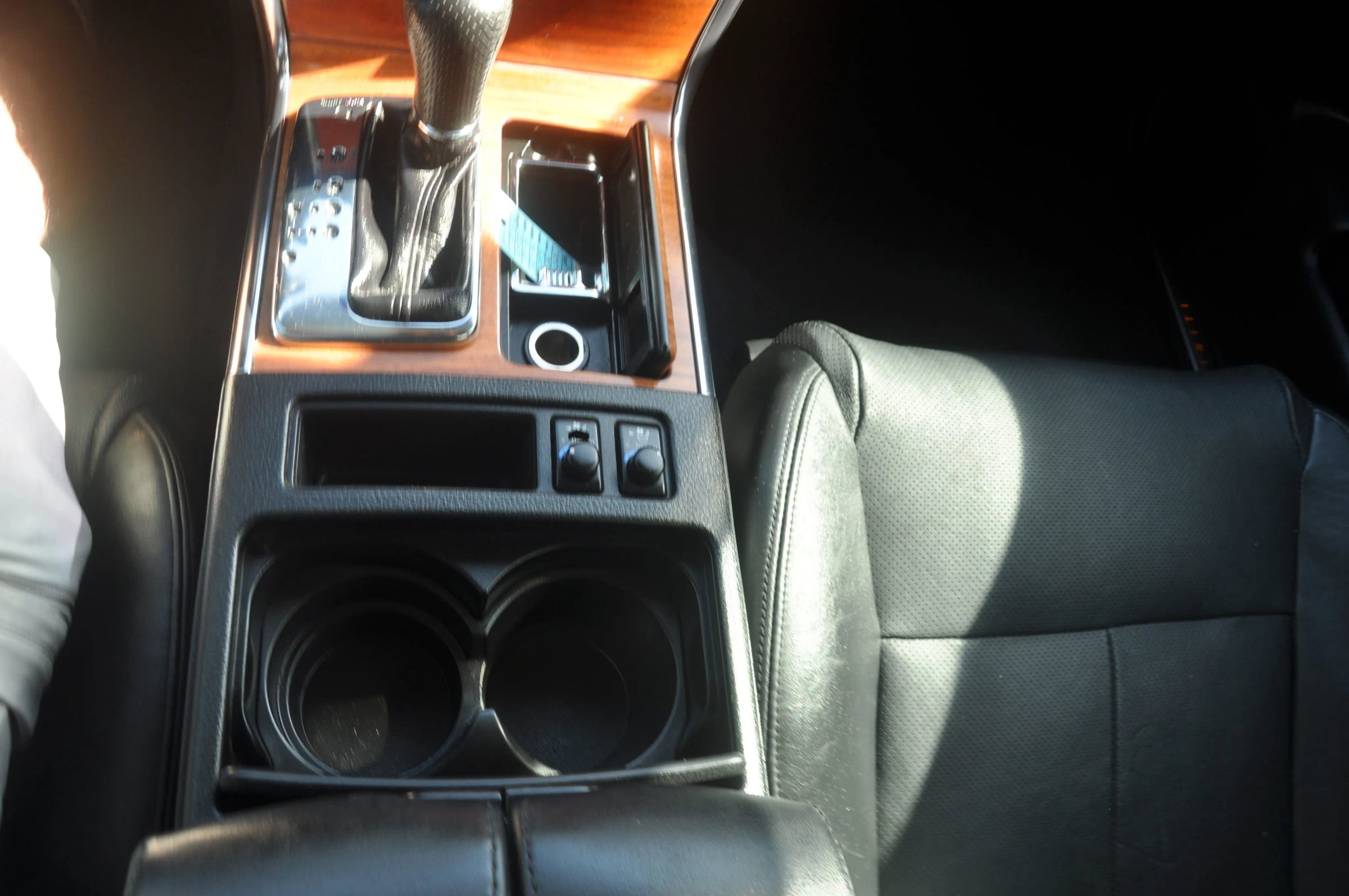 Used 2007 INFINITI M35 w/ Technology Pkg RWD image 40