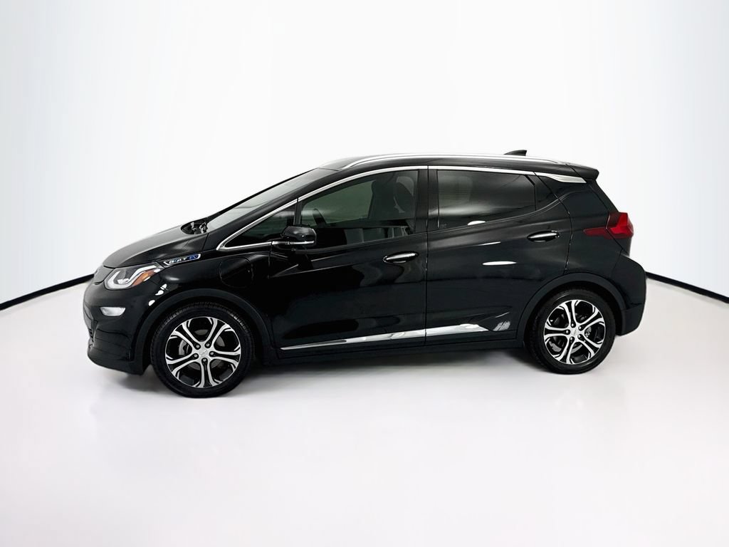Used 2019 Chevrolet Bolt Premier w/ Infotainment Package FWD image 8