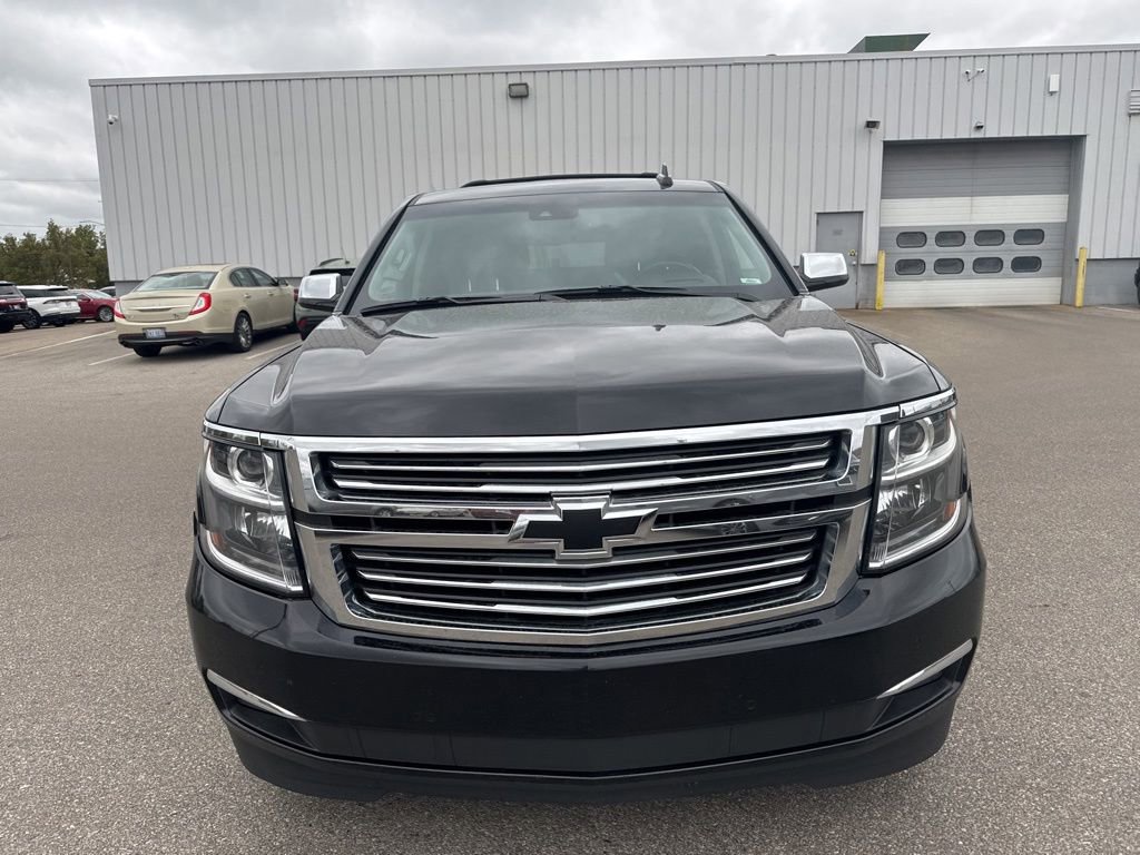Used 2019 Chevrolet Suburban Premier w/ Premier Plus Edition AWD/4WD image 6