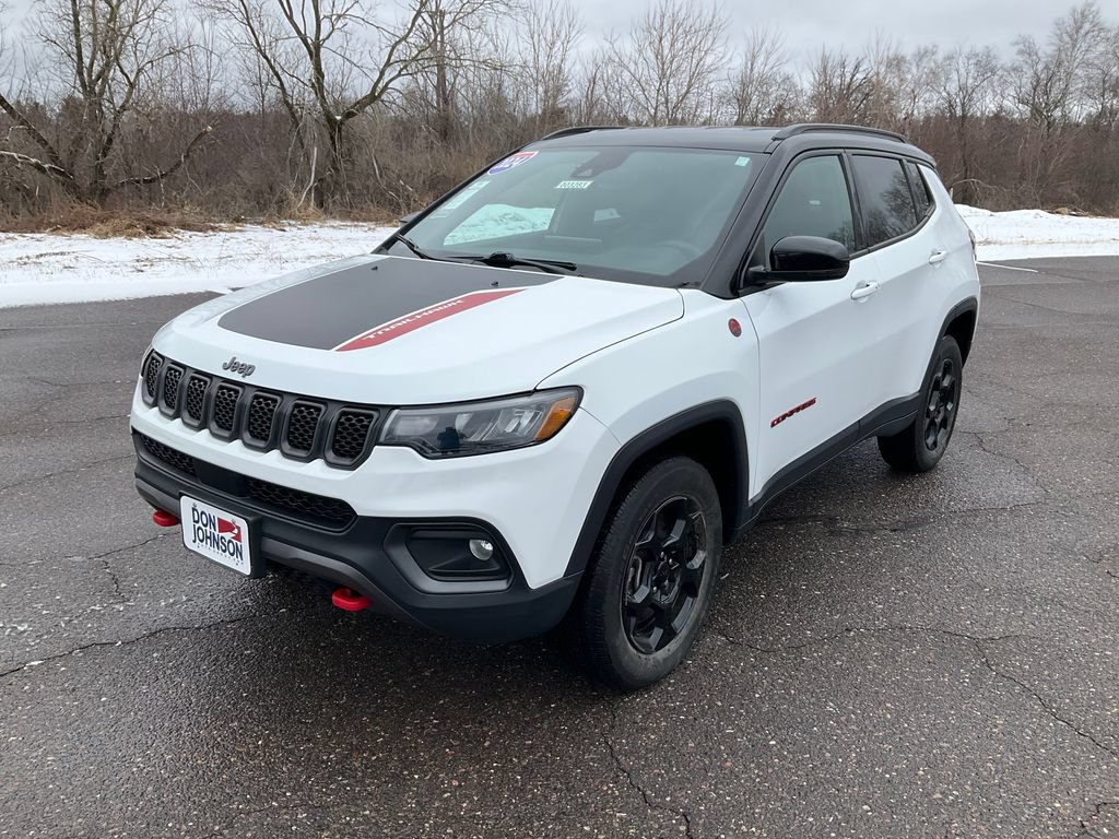 Used 2024 Jeep Compass Trailhawk AWD/4WD image 26