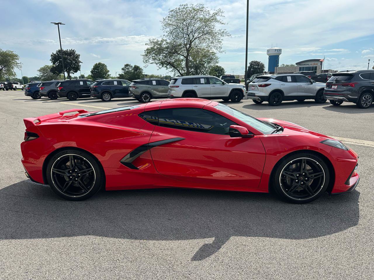 Used 2021 Chevrolet Corvette Stingray Coupe w/ Z51 Performance Package RWD image 8