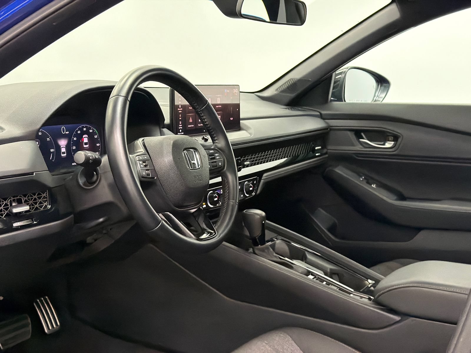 Used 2025 Honda Accord Sport image 13