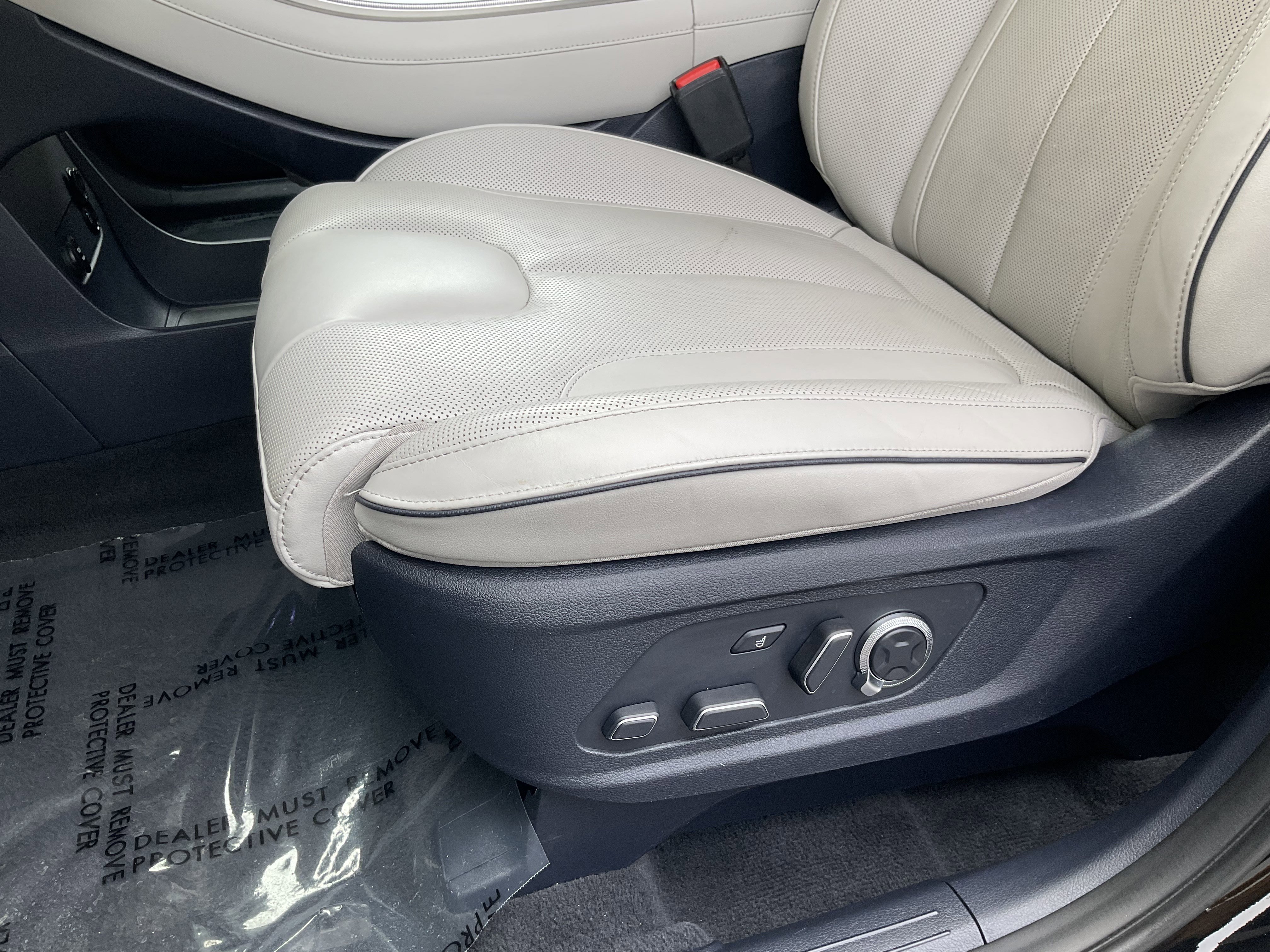 Used 2024 Hyundai Palisade Calligraphy image 33