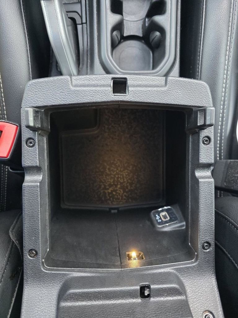 Used 2020 Jeep Gladiator Overland image 21