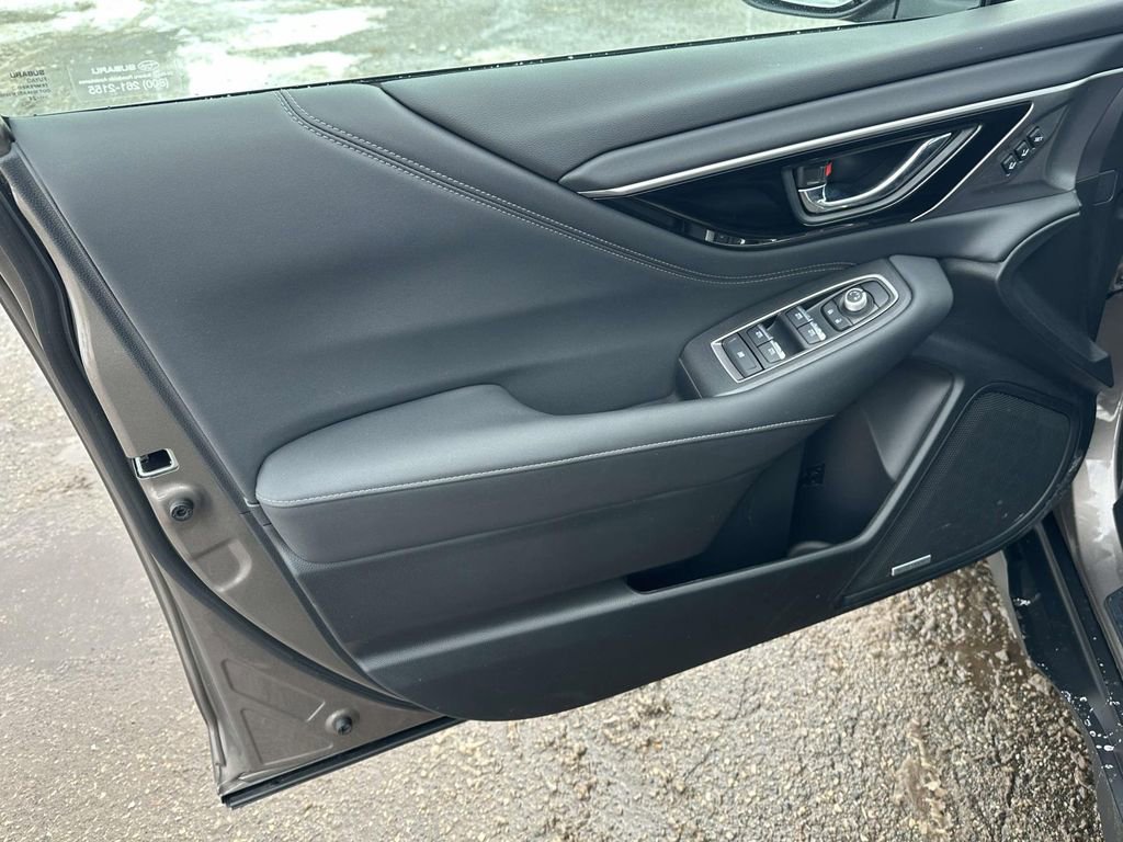 Used 2024 Subaru Outback Limited XT image 17