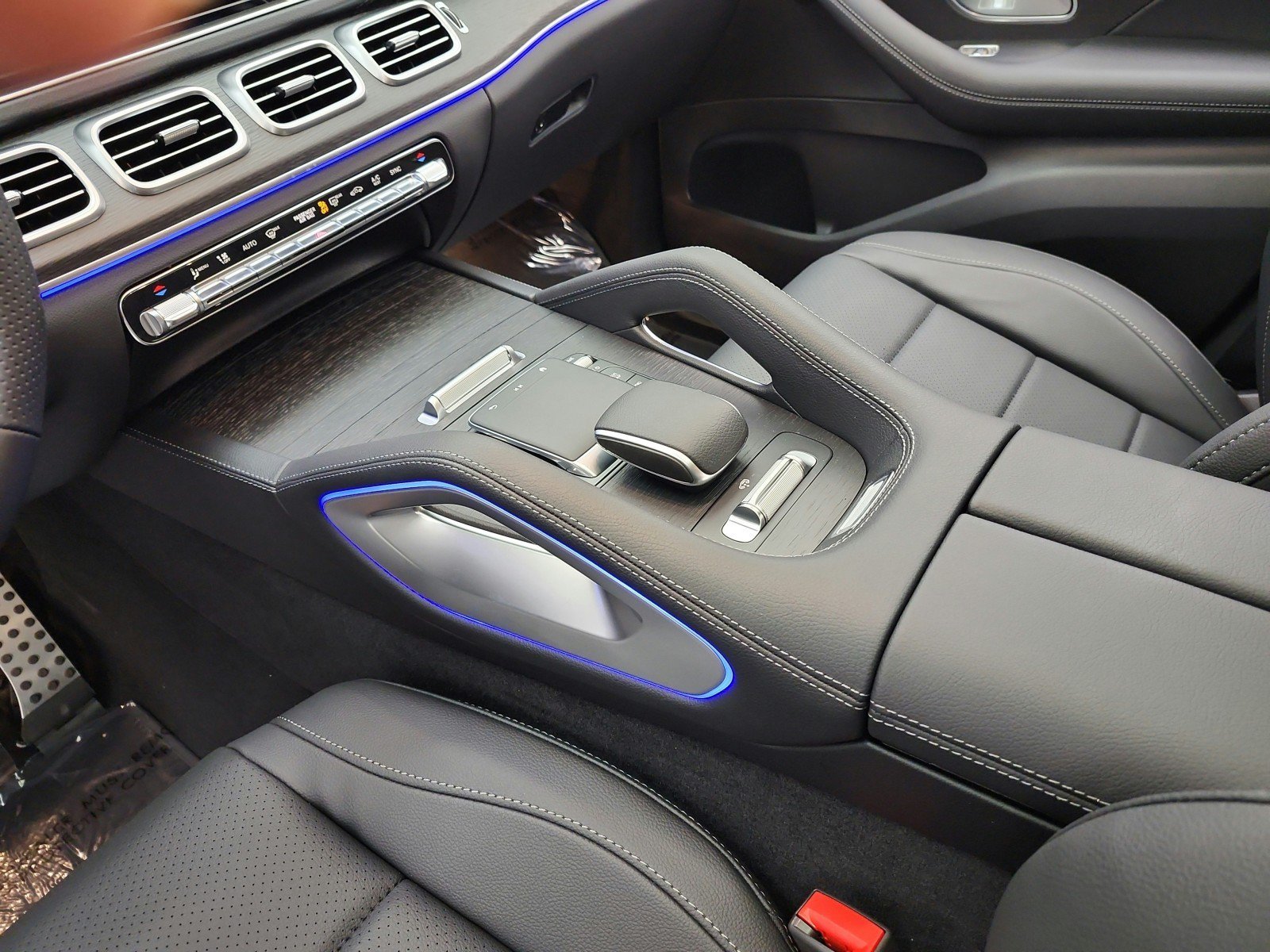 New 2026 Mercedes-Benz GLS 450 4MATIC image 10