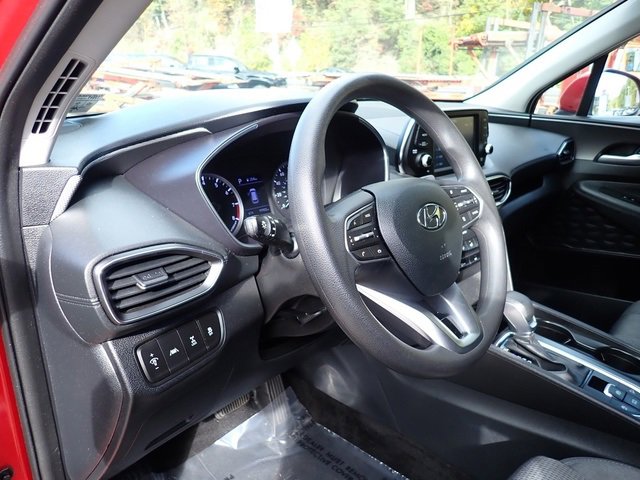 Used 2020 Hyundai Santa Fe SE image 14