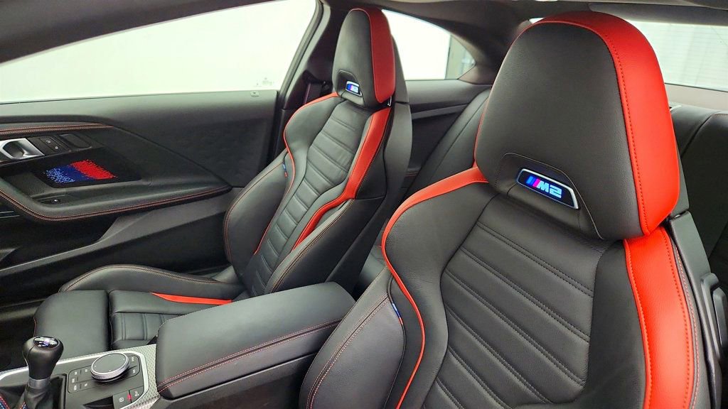 Used 2025 BMW M2 w/ Lighting Package image 21