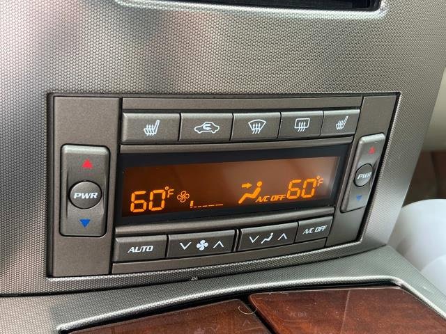 Used 2005 Cadillac XLR image 19