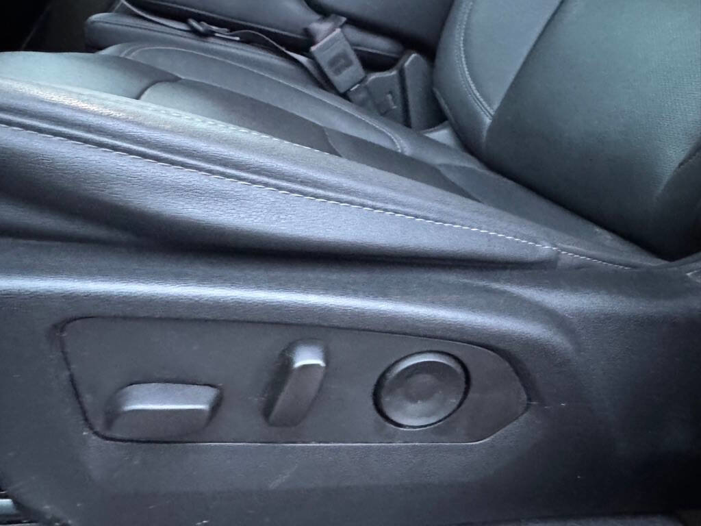 Used 2024 Chevrolet Silverado 2500 LTZ image 14