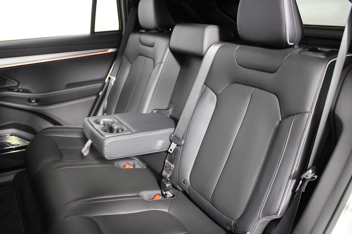 Used 2025 Jeep Wagoneer S Limited AWD/4WD image 33