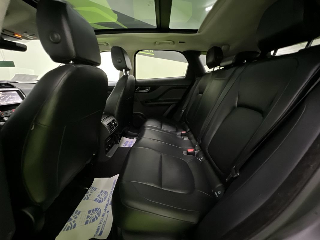 Used 2020 Jaguar F-PACE Premium AWD/4WD image 28