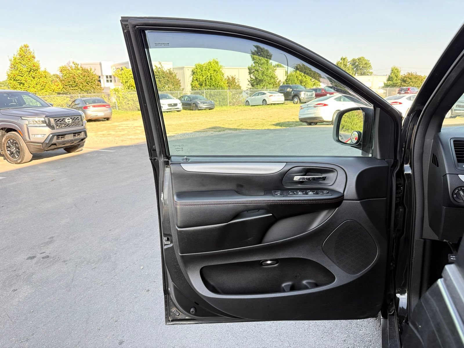 Used 2019 Dodge Grand Caravan GT FWD image 13