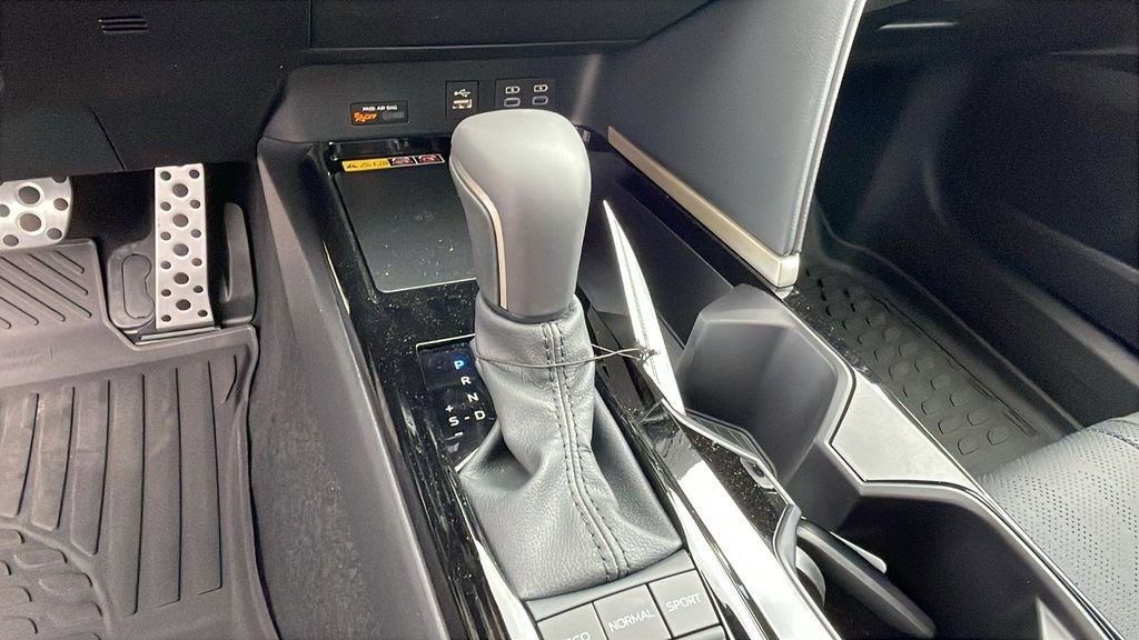 New 2026 Toyota Camry XSE FWD image 18