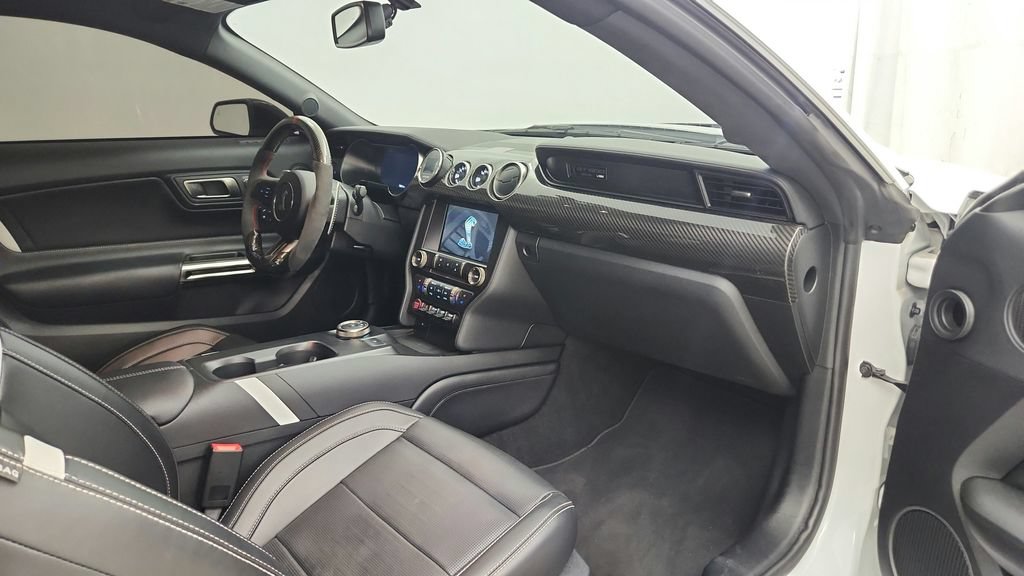 Used 2020 Ford Mustang Shelby GT500 w/ Technology Package RWD image 53