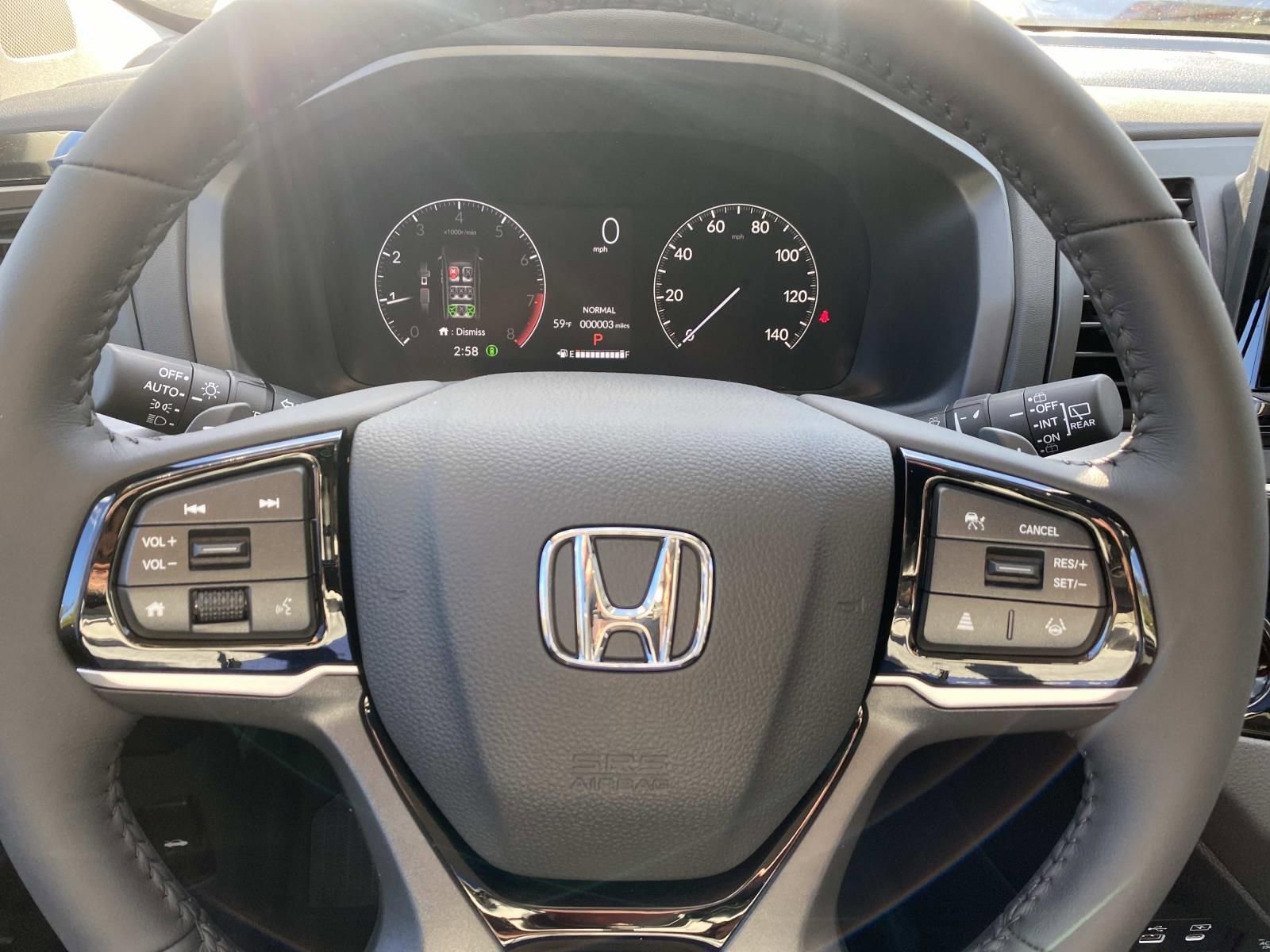 New 2026 Honda Odyssey Touring image 17