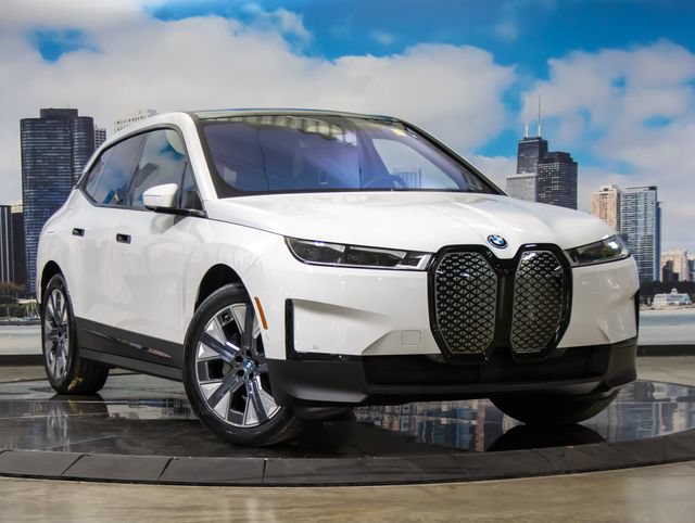 Used 2024 BMW iX xDrive50 w/ Premium Package AWD/4WD video 1