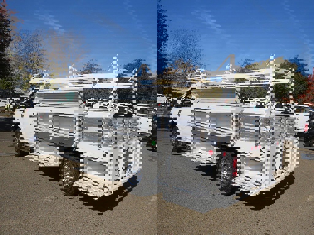 New 2024 RAM 3500 Tradesman image 4